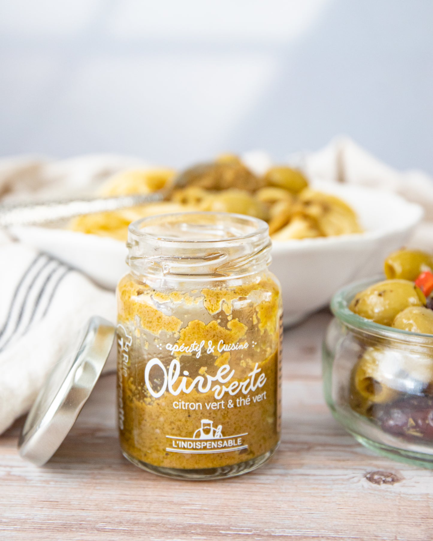 Green olive - lime & green tea